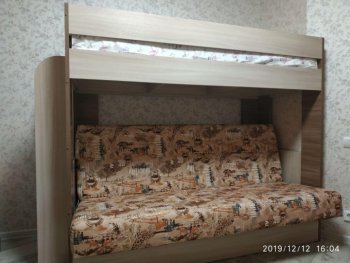Кровать 2-х ярусная с диваном Карамель 75 (Саванна) в Ревде - revda.mebel-e96.ru