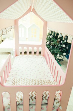 Кроватка-домик без ящика 800*1600 (Розовый) в Ревде - revda.mebel-e96.ru