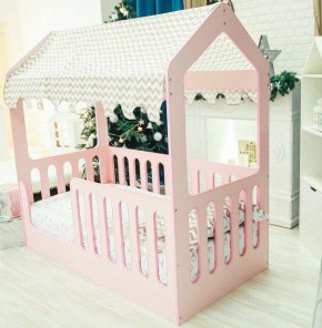 Кроватка-домик без ящика 800*1600 (Розовый) в Ревде - revda.mebel-e96.ru | фото